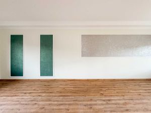 Wohnzimmer Renovierung nachher Malerarbeiten, Tapezierarbeiten, Spachteltechniken, Stuck